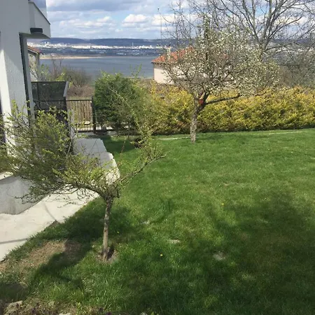 Gledkata Vila Varna